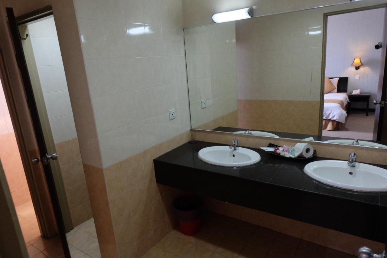 Carlton Hotel Shah Alam Eksteriør bilde