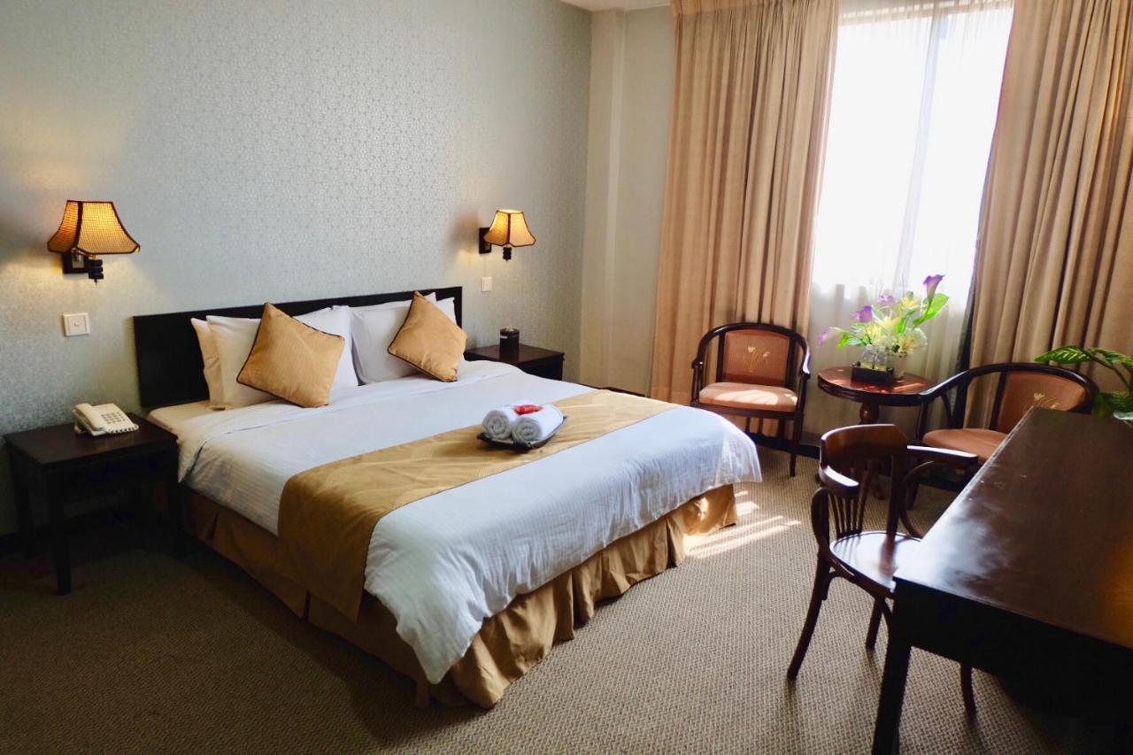 Carlton Hotel Shah Alam Eksteriør bilde