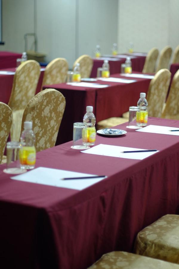 Carlton Hotel Shah Alam Eksteriør bilde
